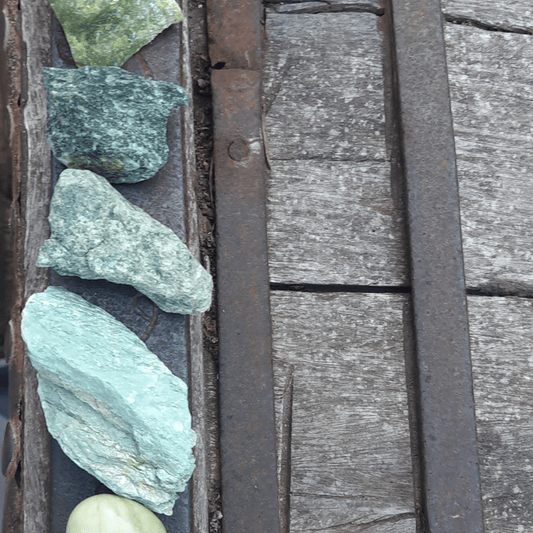 Crystals for Self Love, Healing, and Cleansing | The Heart Space - Sacred