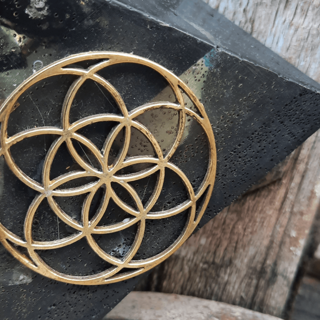 Piezoelectric Effect & Orgonite Superconductivity | Lebanon - Sacred