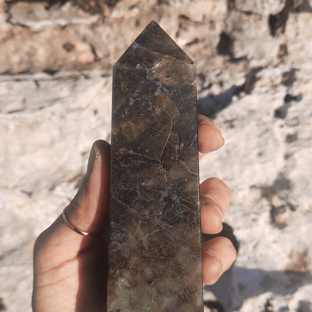 Crystal Towers For Focused Energy Flow • Manifestation