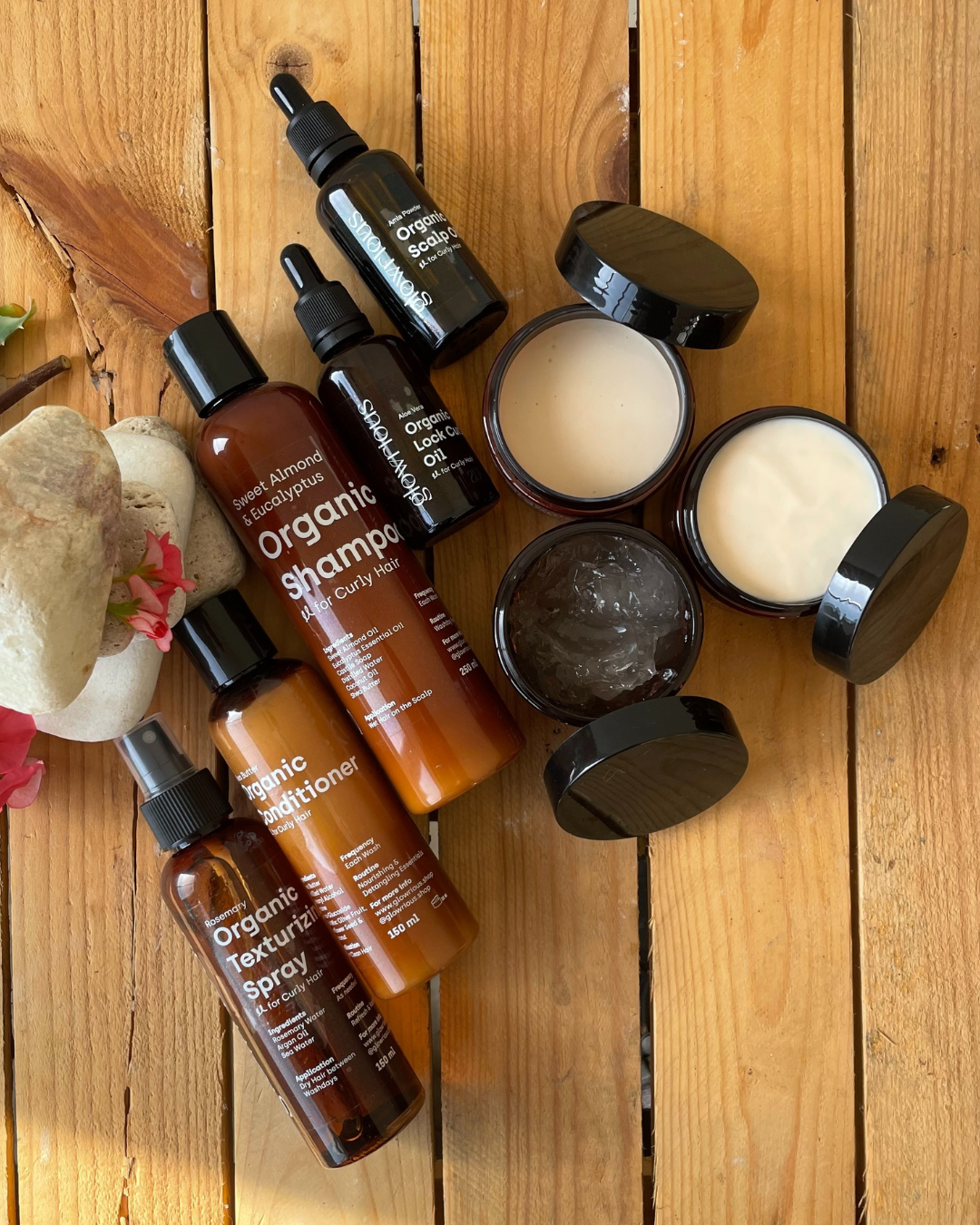 Discover organic curly hair care products made in Lebanon. CGM-approved & Mother Nature-approved for healthy, beautiful curls. Shop Glowrious now!