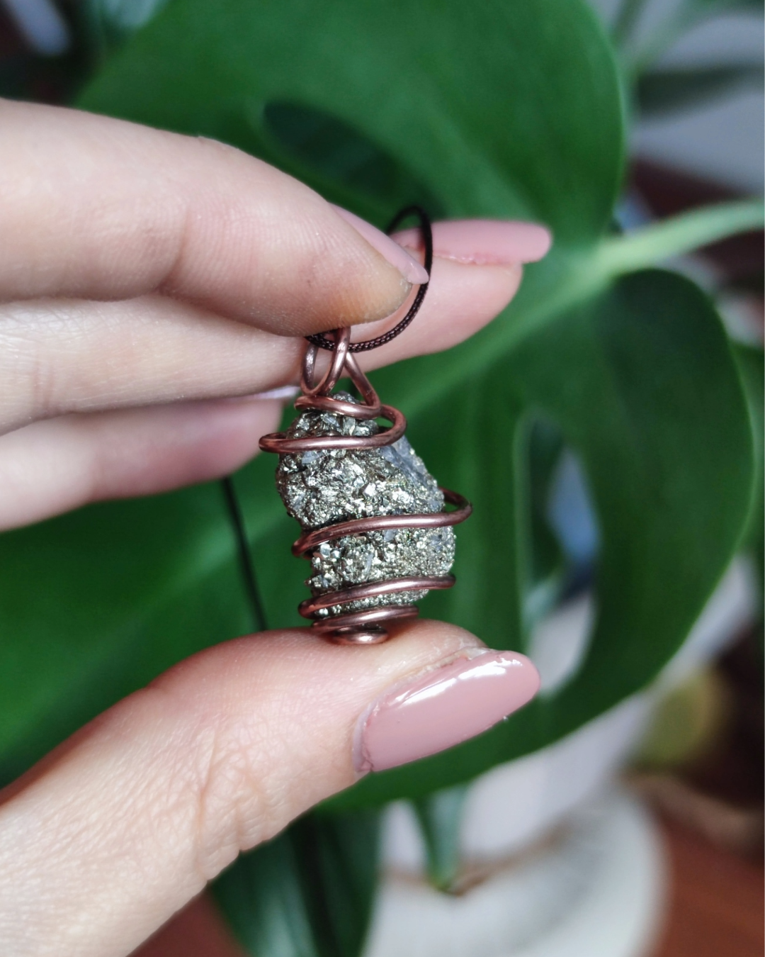 Upgrade your manifestation game with Halo! Invest in our Pyrite Necklace from our Energy Cleansing Jewelry Collection in Lebanon at Sacred.