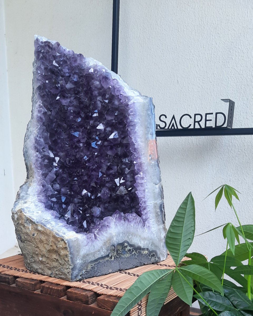 Invest in our Amethyst Clusters III in Lebanon at Sacred