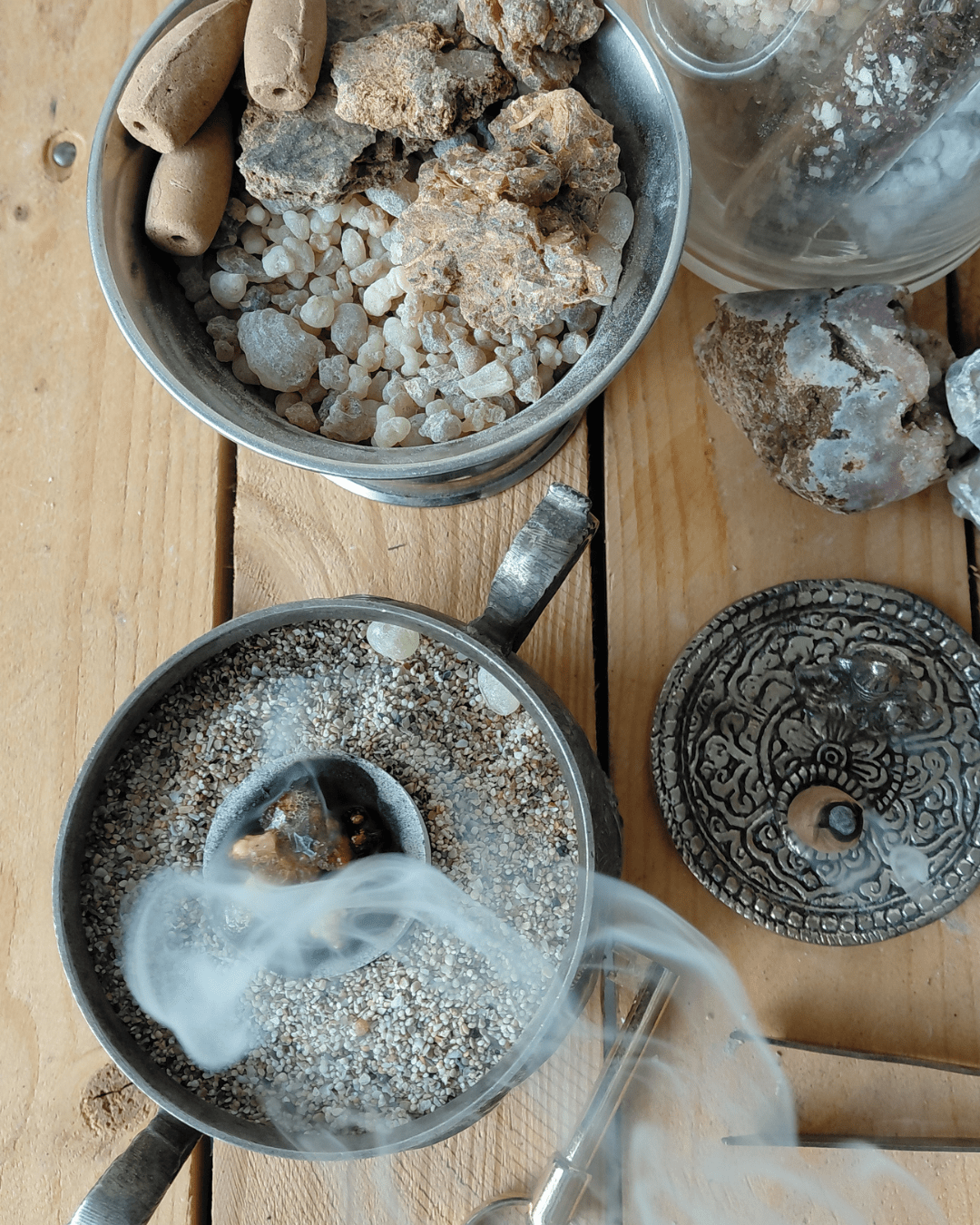 Argentum | Silver Metallic • Fire & Air Altar in Lebanon at Sacred