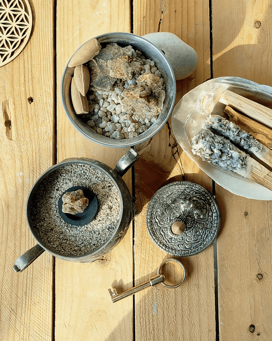 Discover our unique Argentum - Silver Metallic Ritual Altar Set. Connect to the Lunar Energy of Silver with our special Ritual Altar Sets in Lebanon at Sacred!