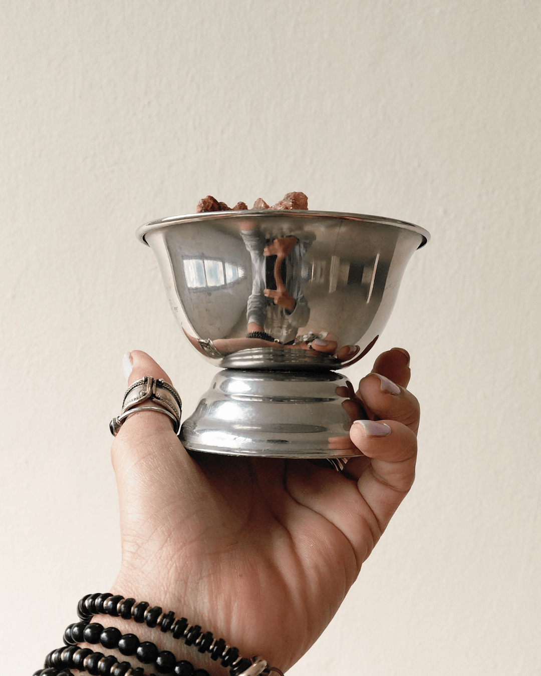 Discover our unique Argentum - Silver Metallic Ritual Altar Set. Connect to the Lunar Energy of Silver with our special Ritual Altar Sets in Lebanon at Sacred!