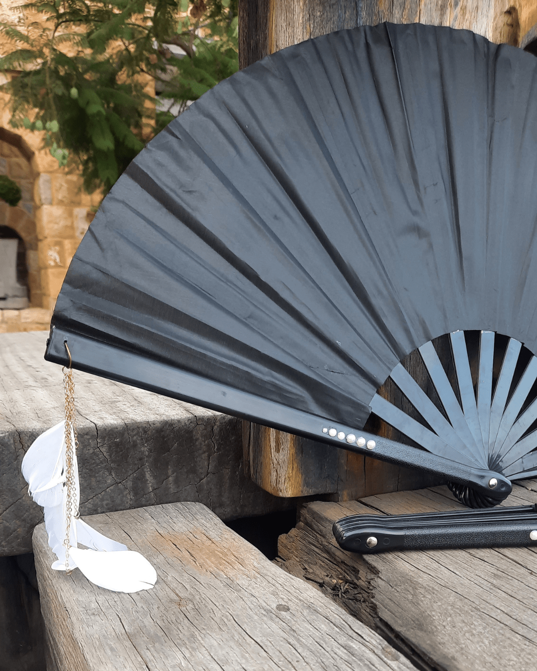 Black Pearl – Flow Fan - Sacred