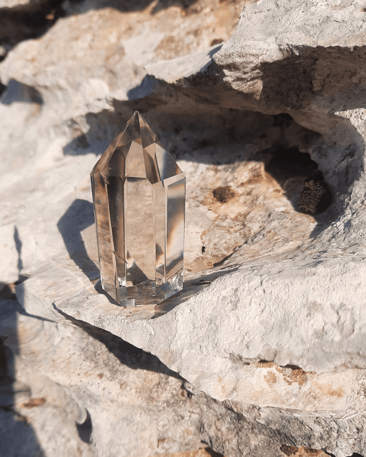 Clear Quartz Point 99g - Sacred