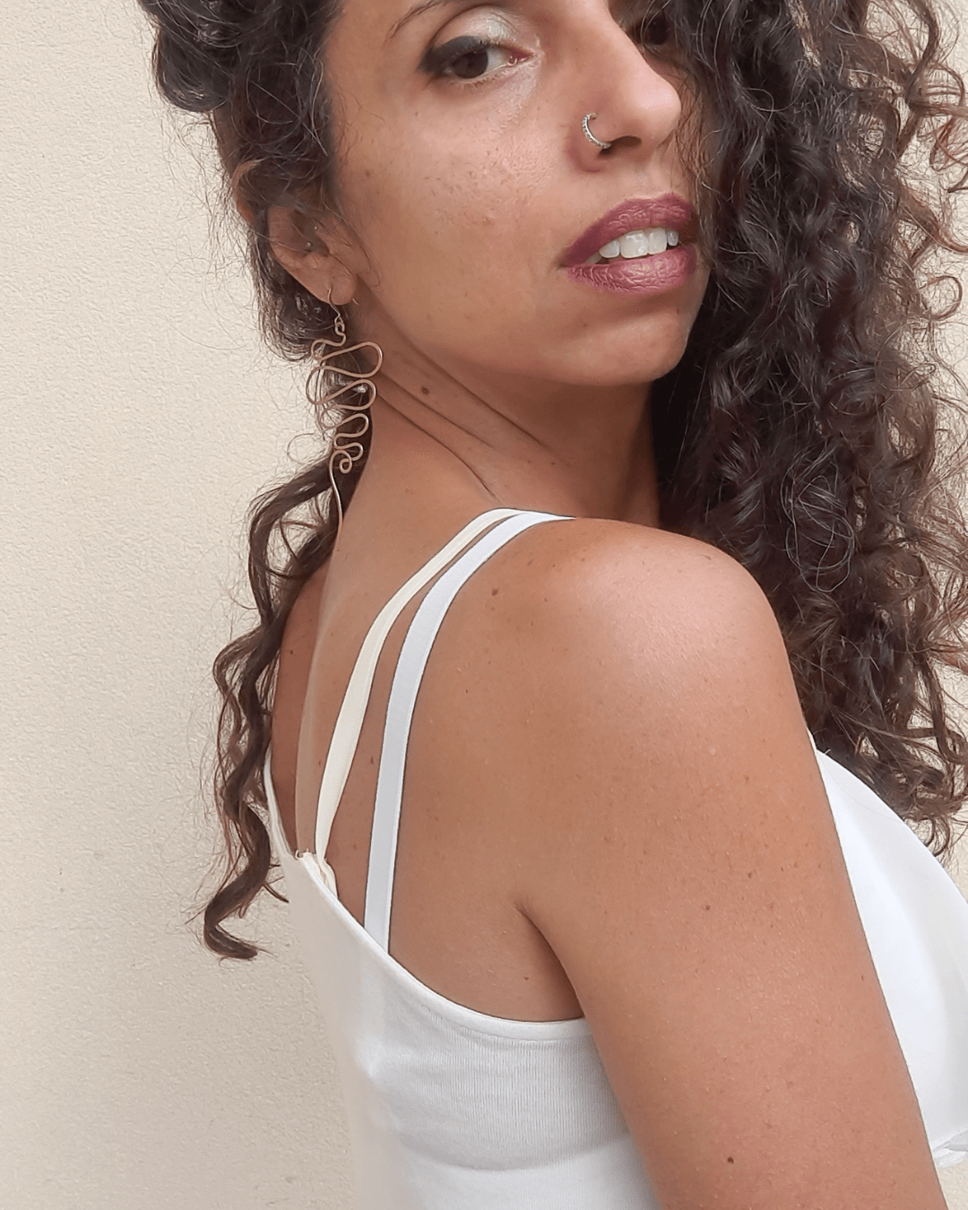 The Curviligne Earrings Collection - Sacred