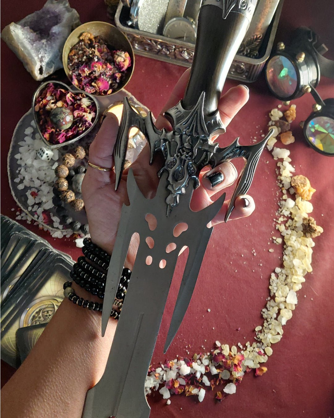 Umethar Talisman of the Anath - Sacred