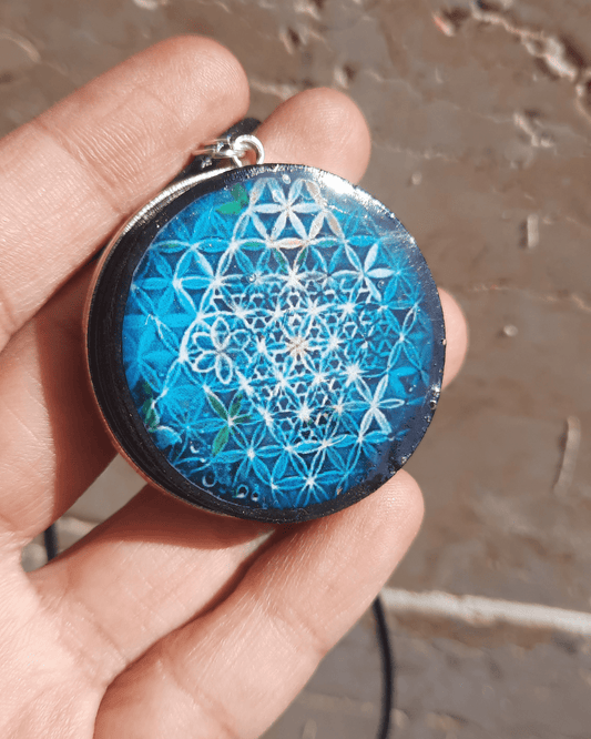 Uroja - Orgonite Pendant - Sacred