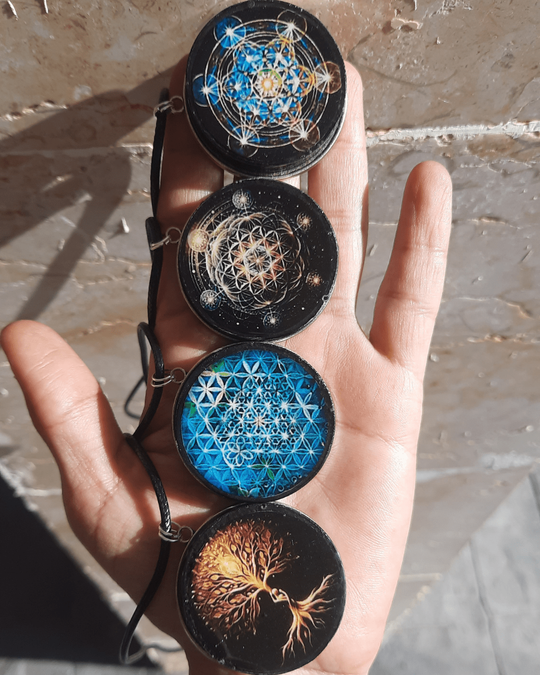 Uroja - Orgonite Pendant - Sacred